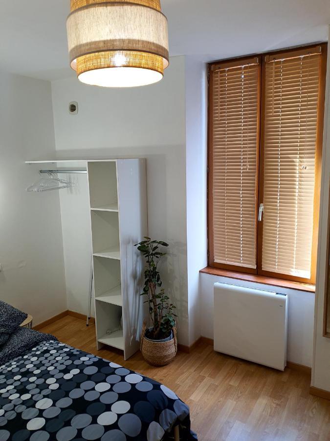 Appartement Cosy Entier, Parking Gratuit Dans La Rue Dijon Eksteriør billede