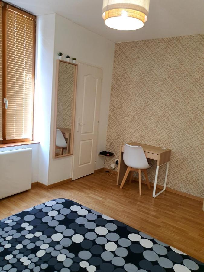 Appartement Cosy Entier, Parking Gratuit Dans La Rue Dijon Eksteriør billede